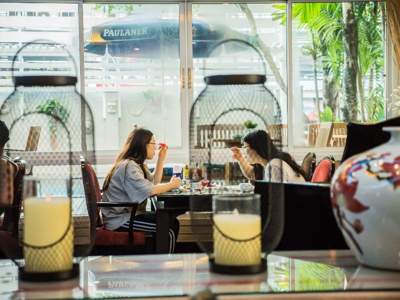 Khách sạn Atrium Boutique
